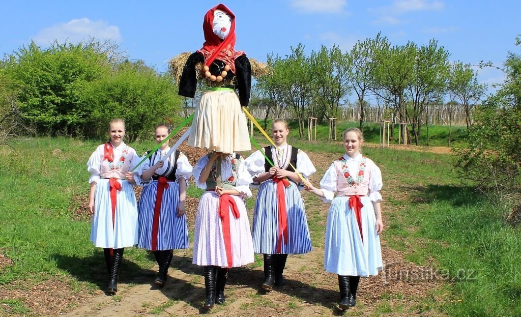 Semana Santa en Park Rochus, fuente Park Rochus