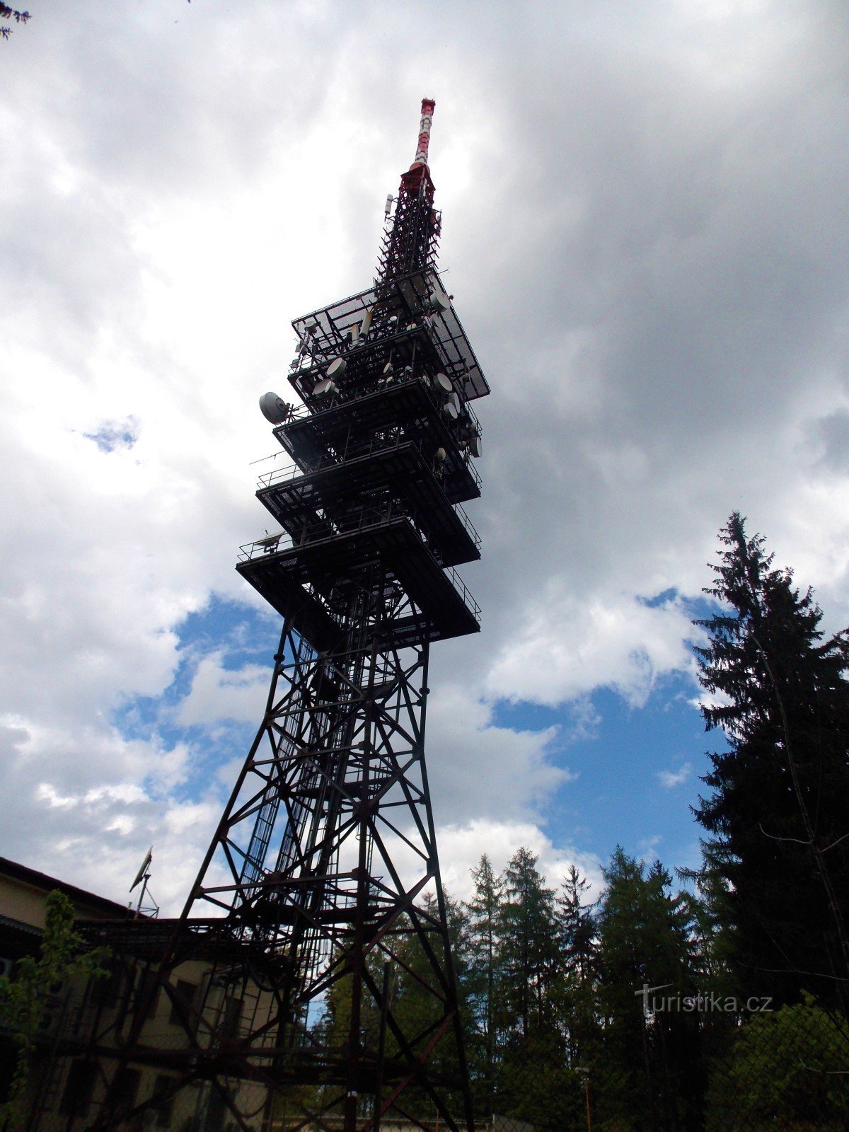 Easter walk through Tlusta hora above Zlín