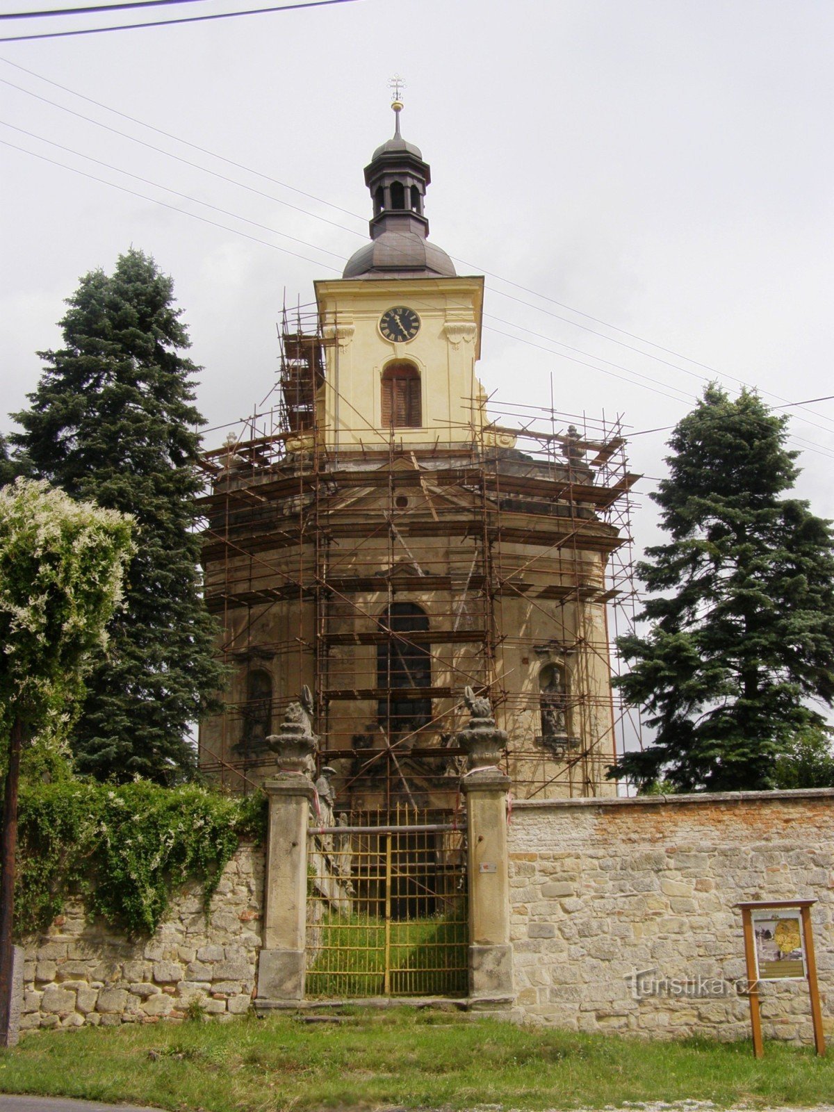 Veliš - εκκλησία του Αγ. Wenceslas