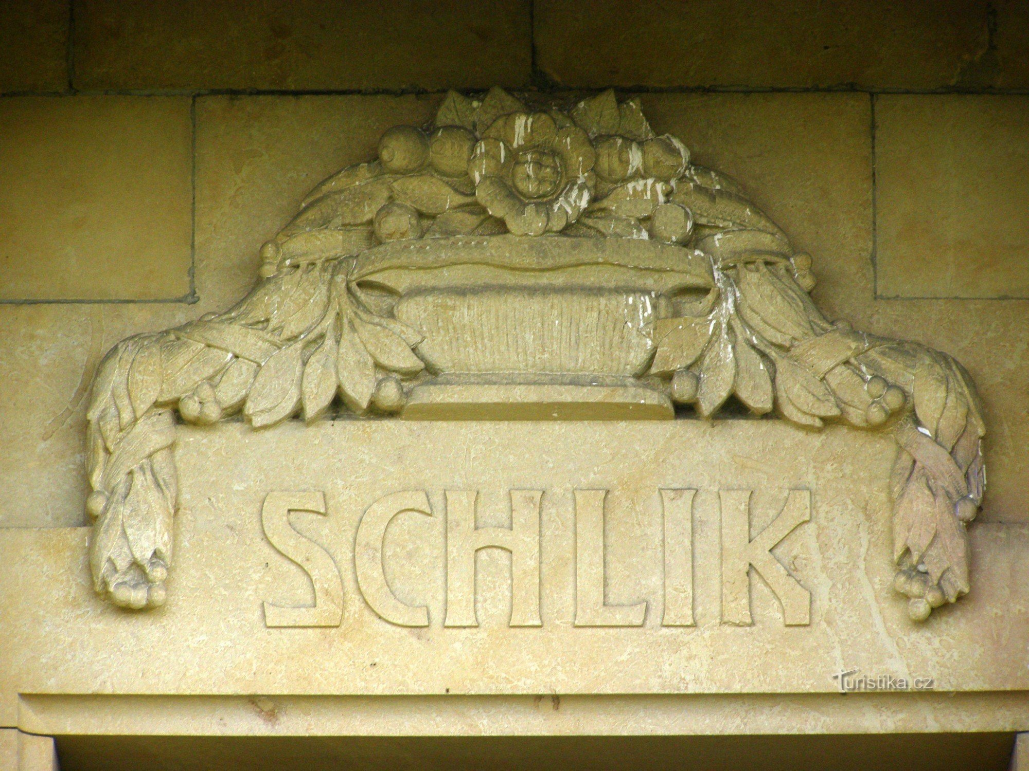 Veliš - lăng mộ của gia đình Schlik