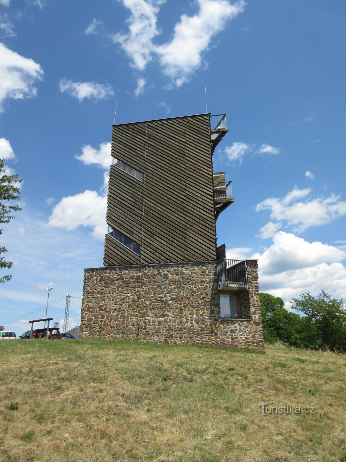 Velká Buková – dorp en uitkijktoren