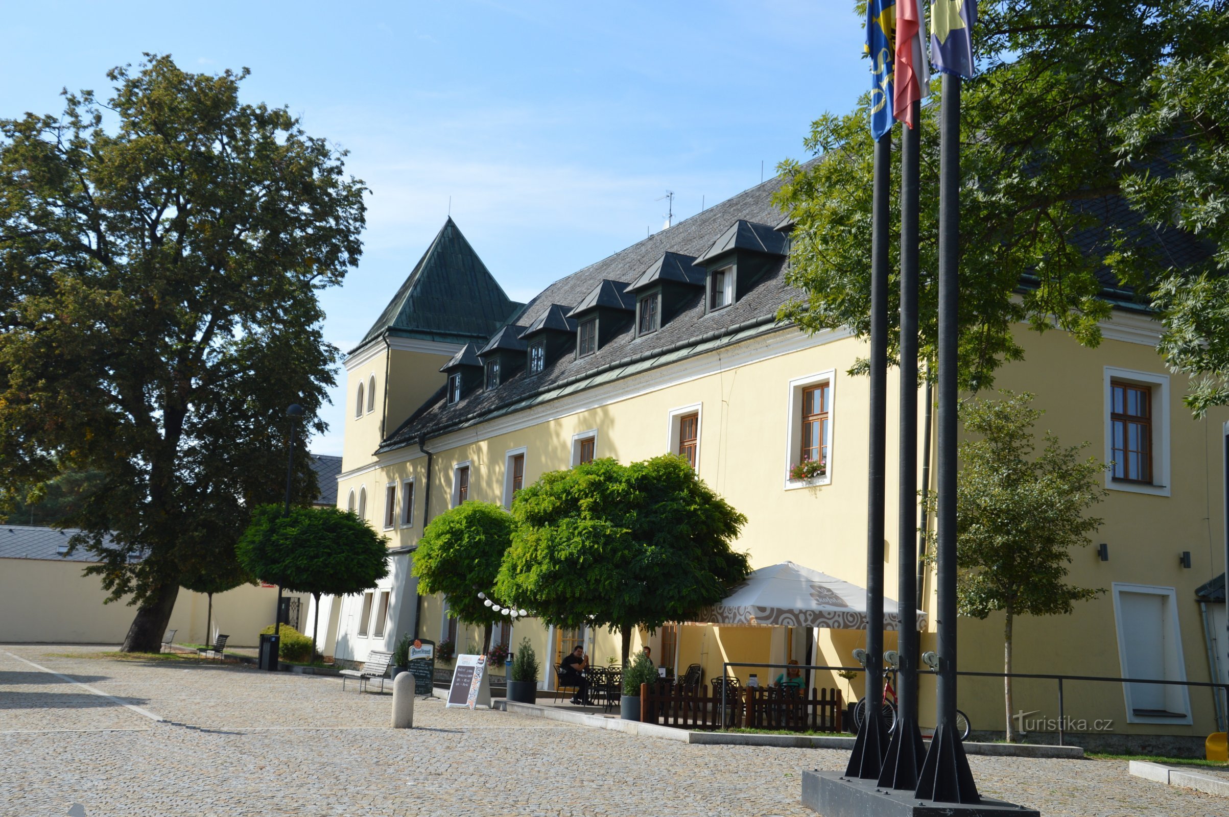 Khách sạn Velká Bystřice Lâu đài