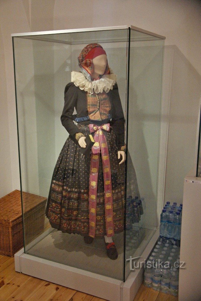 Velká Bystřice (bei Olomouc) – Museum der Hanác-Tracht