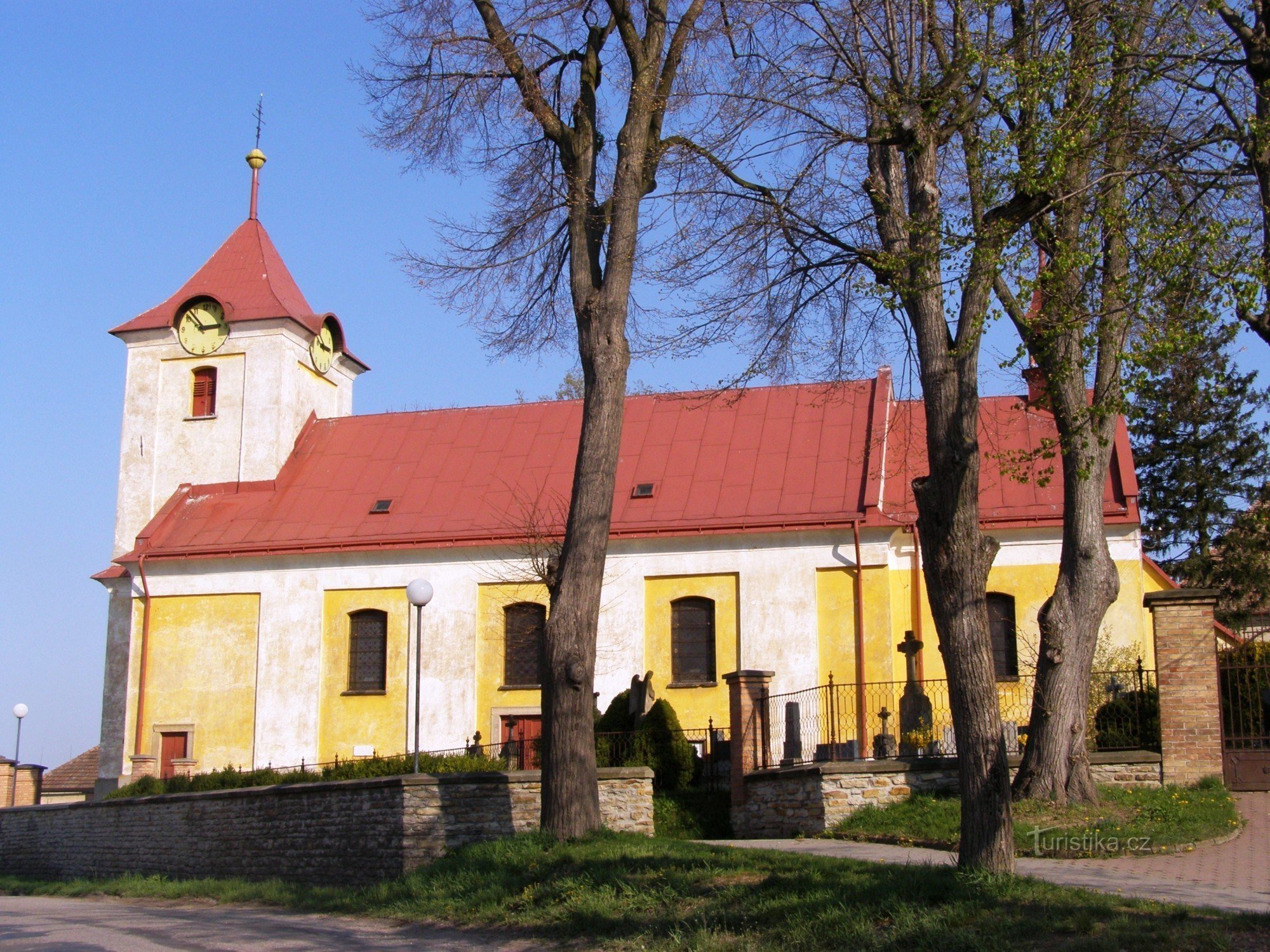 Velká Jesenice - Iglesia de la Asunción de la Virgen María