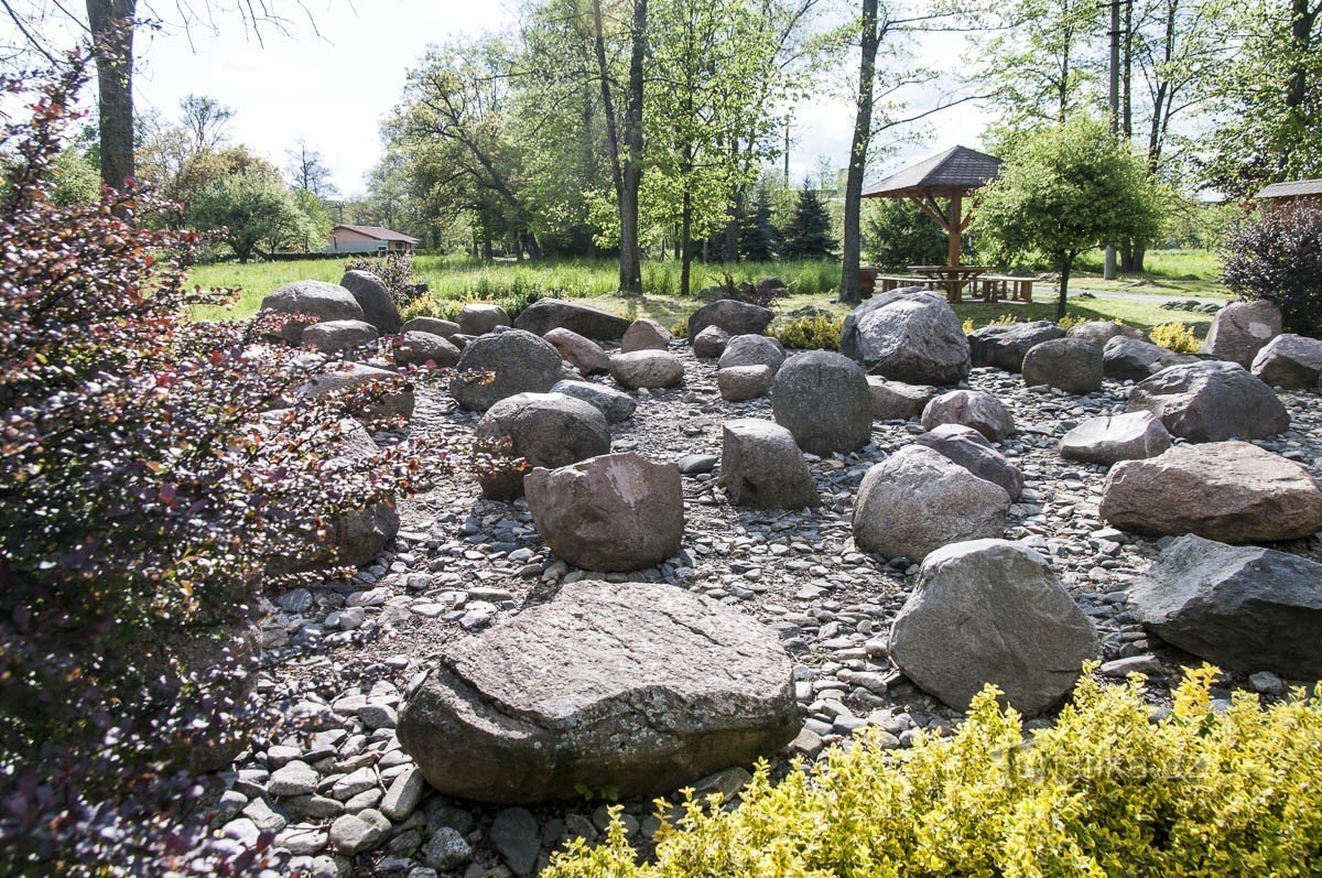 Velká Kraš - Stray stones
