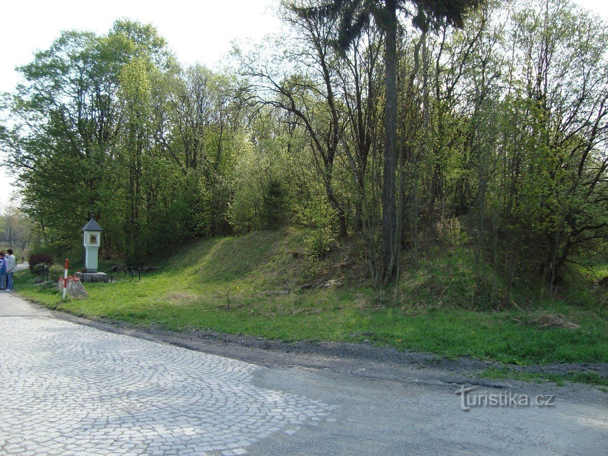 Velká Strělná - minnesmärke över byn - Foto: Ulrych Mir.