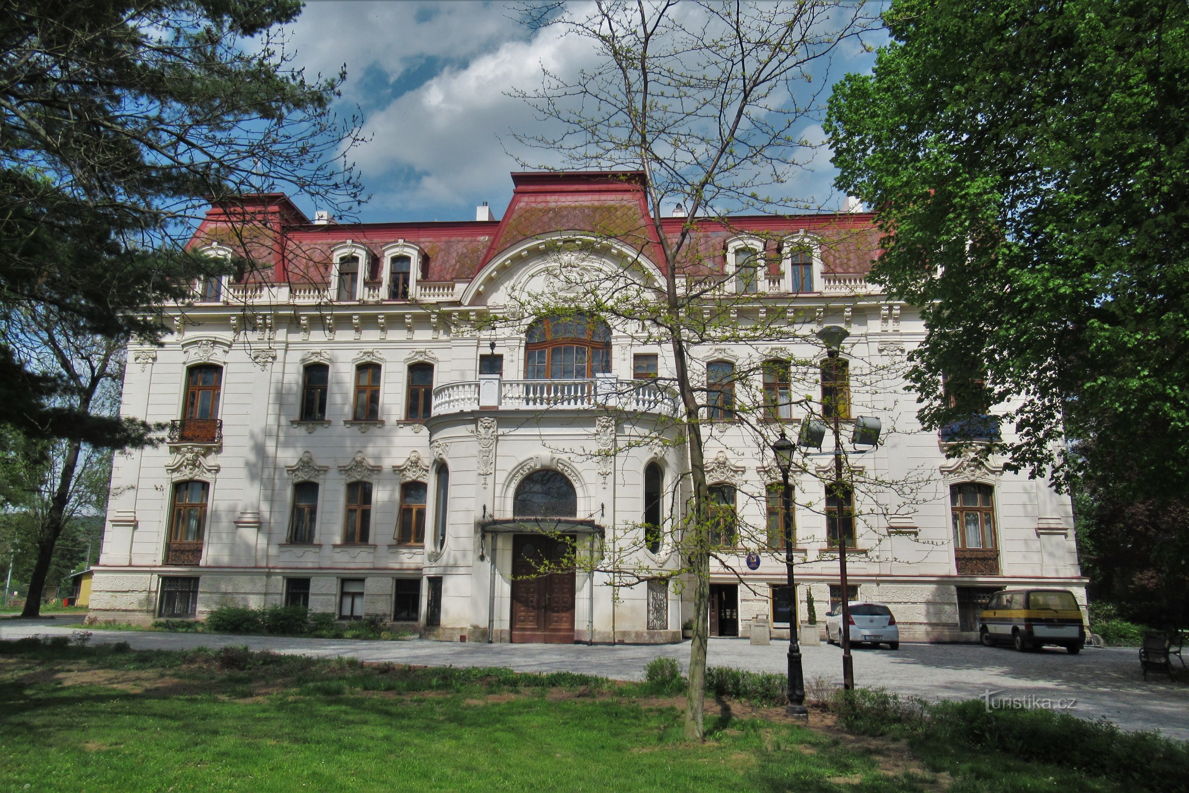 Eine große Villa, heute Gemeindeamt