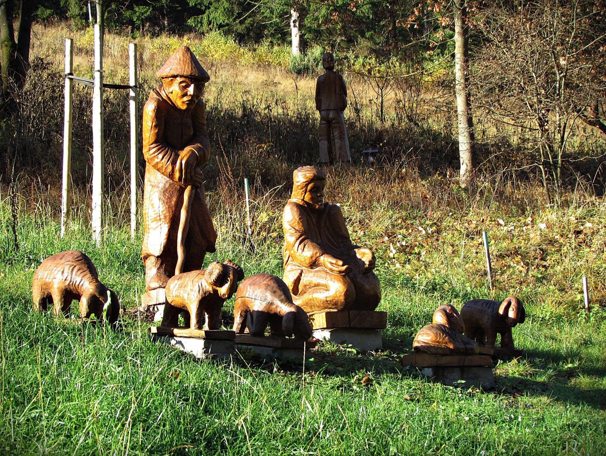 Velké Karlovice - Galerie de sculptures à Pluskovec