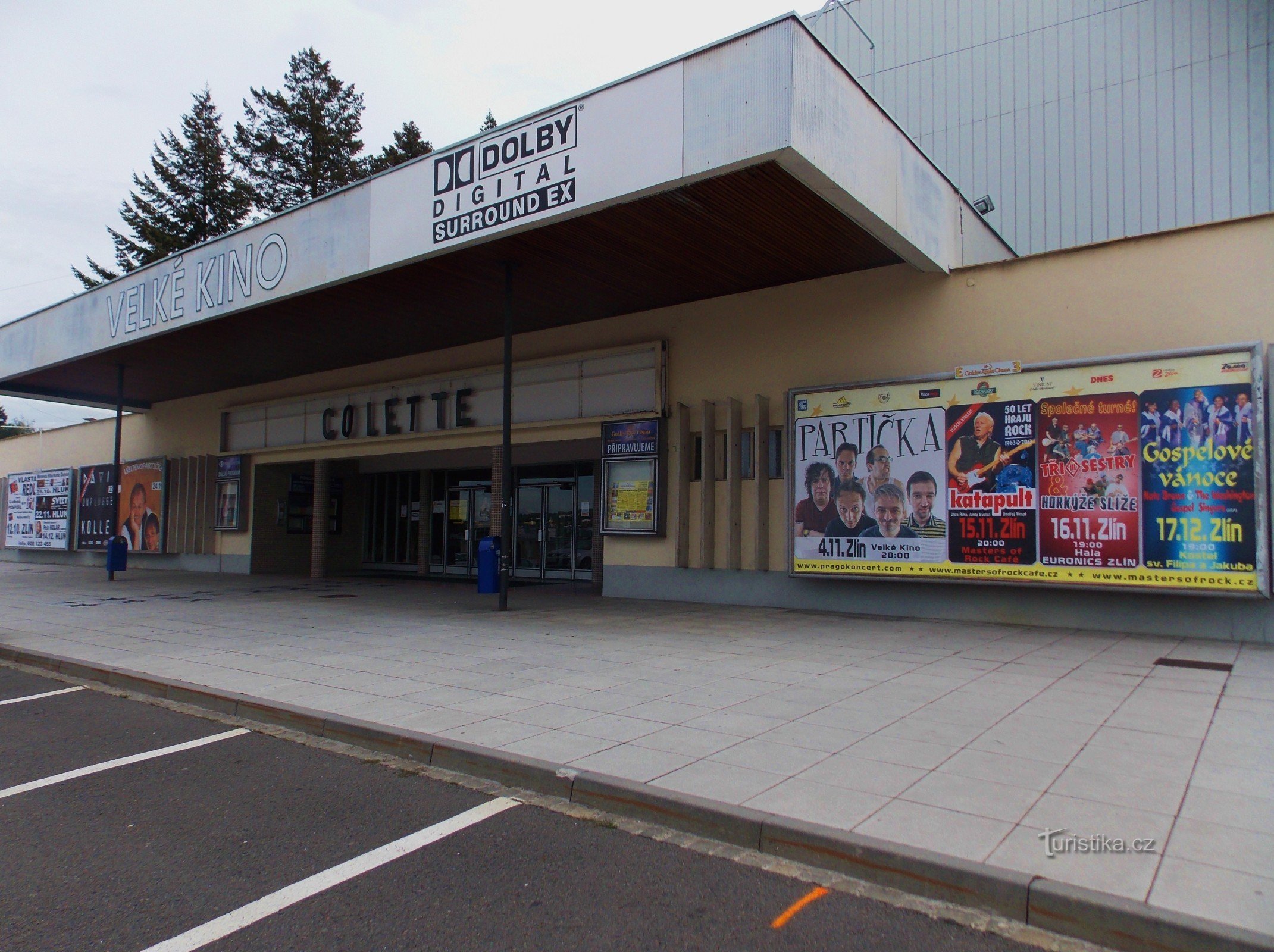 Velké kino - Zlín na nám. Práce