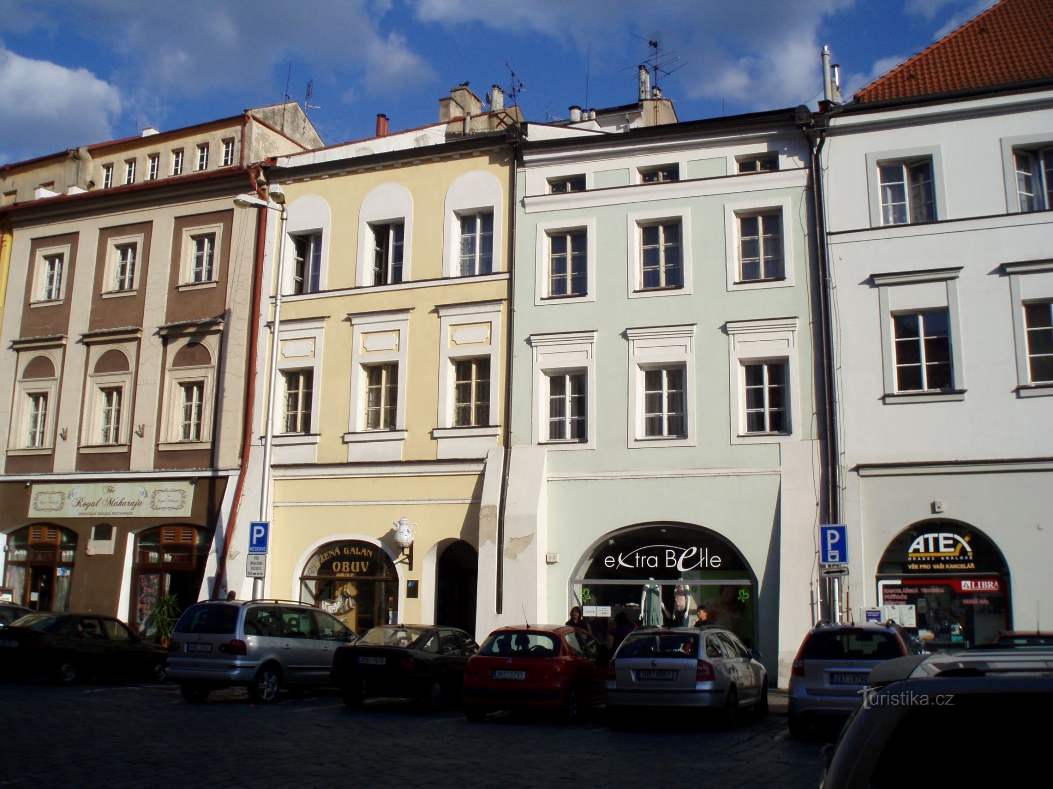 Velké náměstí No. 23-24 (Hradec Králové, 25.5.2012)