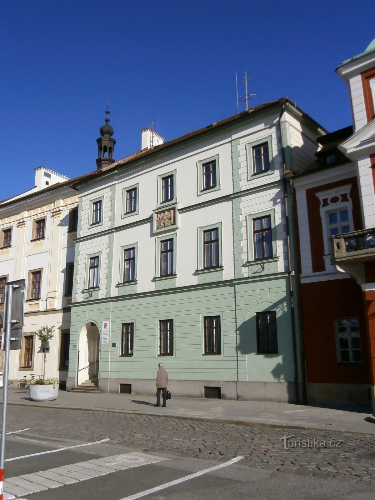 Velké náměstí čp. 33 (Hradec Králové, 31.5.2013)