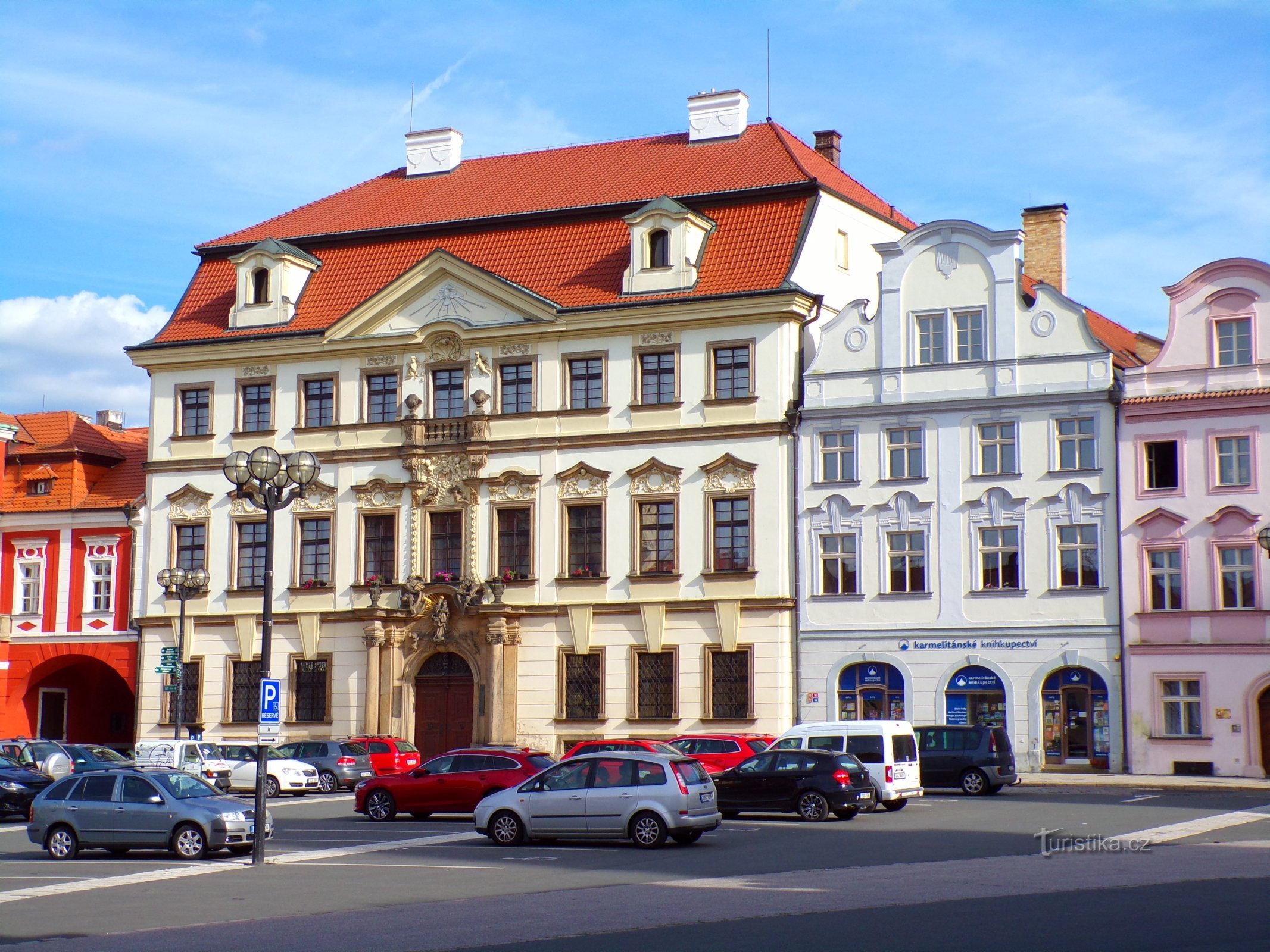 Velké náměstí No. 35-36 (Hradec Králové, 17.6.2022 de febrero de XNUMX)
