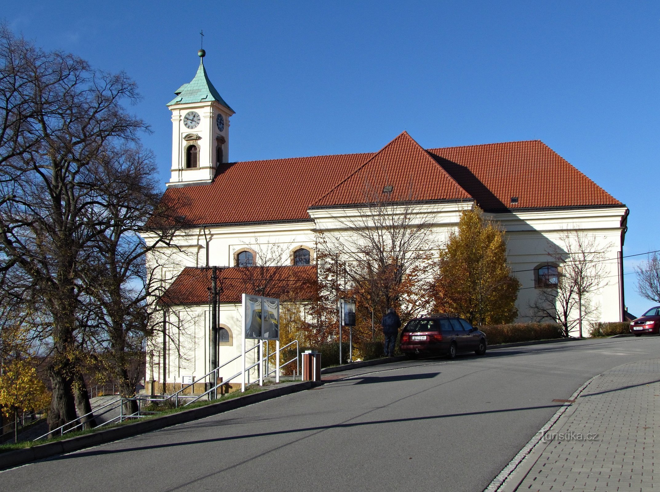 Velký Ořechov - iglesia de San Wenceslao