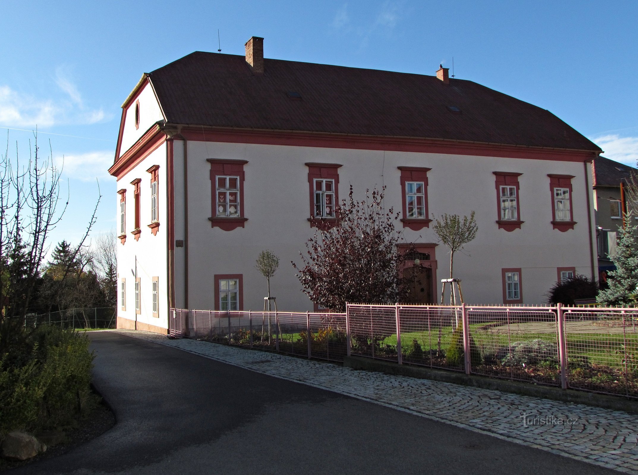 Velký Ořechov - slott