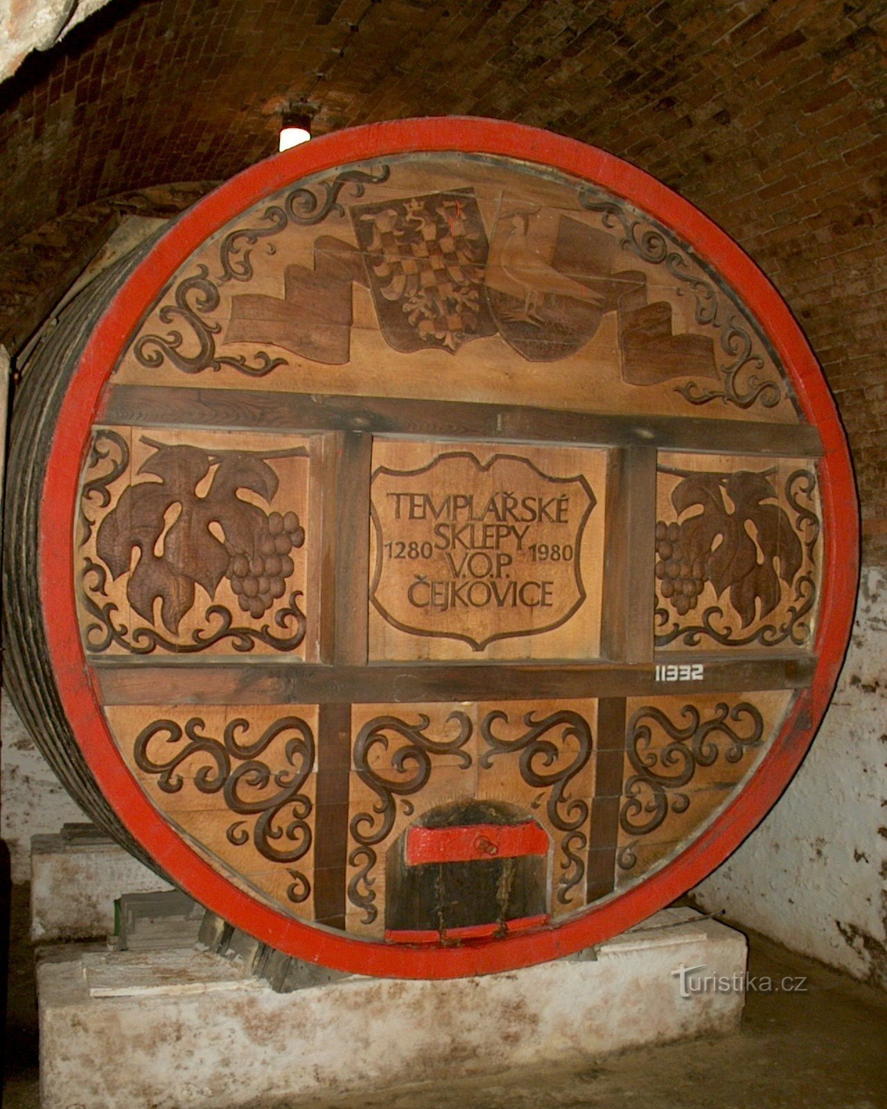 large barrel, photo © Čejkovice cellars