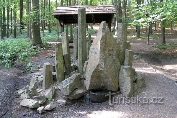 Verunča's well on the southern slope of Vlčí hora