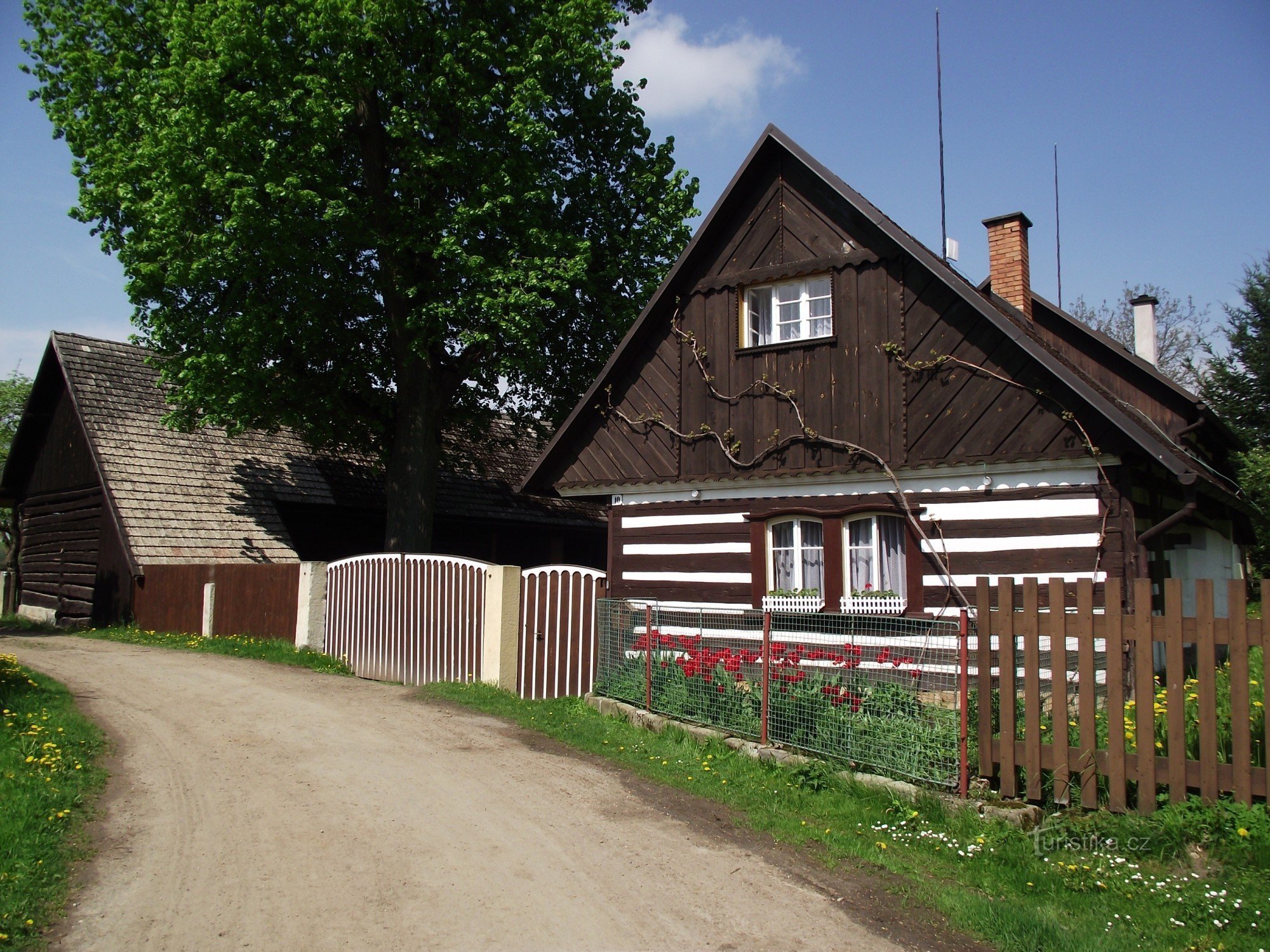 Vesec (near Sobotka) – a village open-air museum, Czech Hollywood and the famous Liptákov