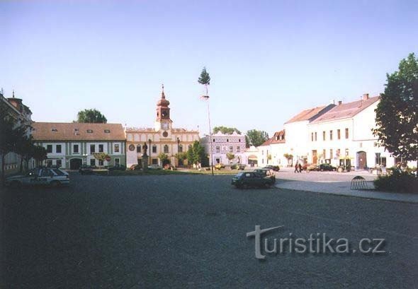 Весели над Лужницами