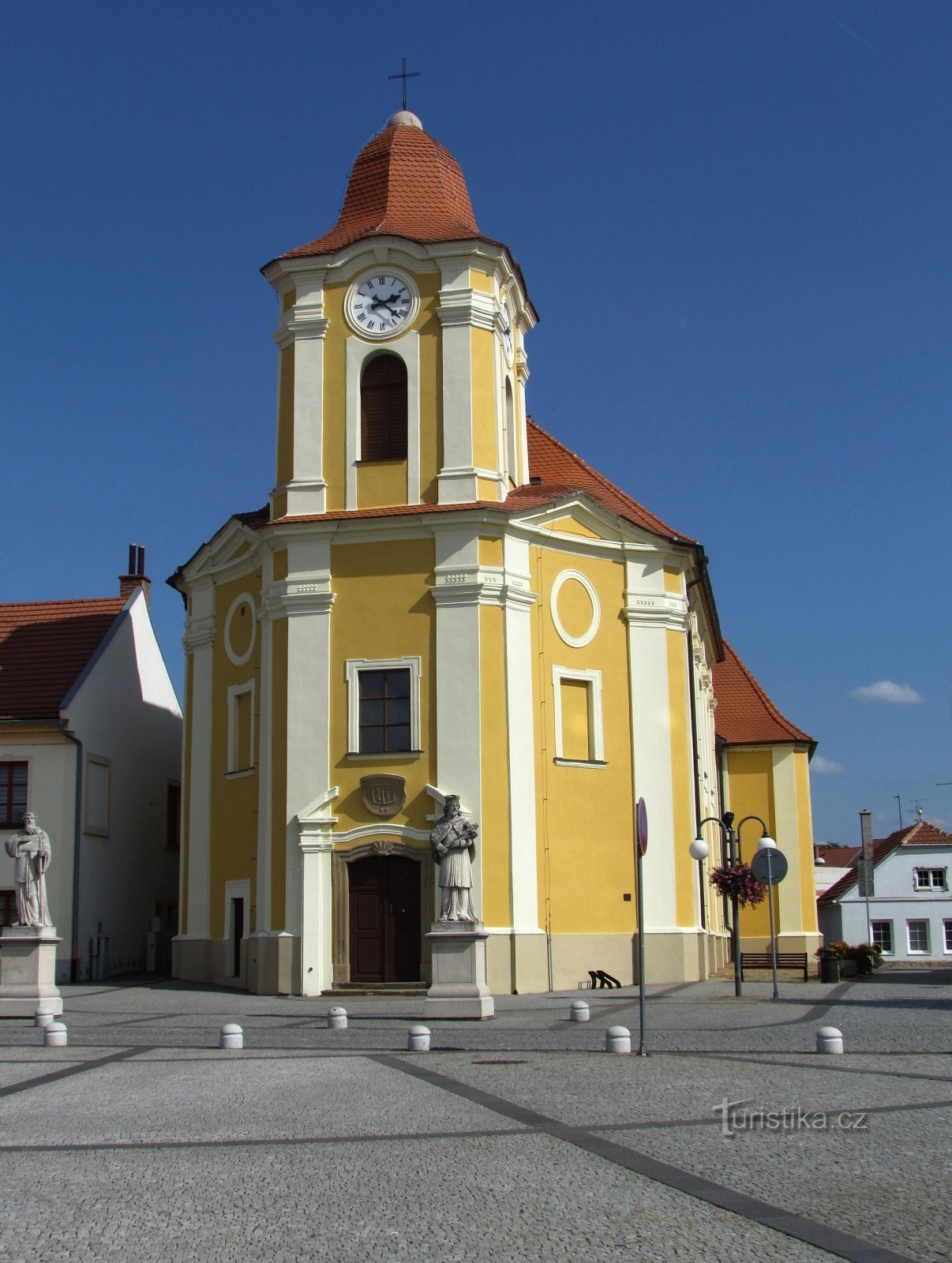 Veselí nad Moravou – Bartholomew tér