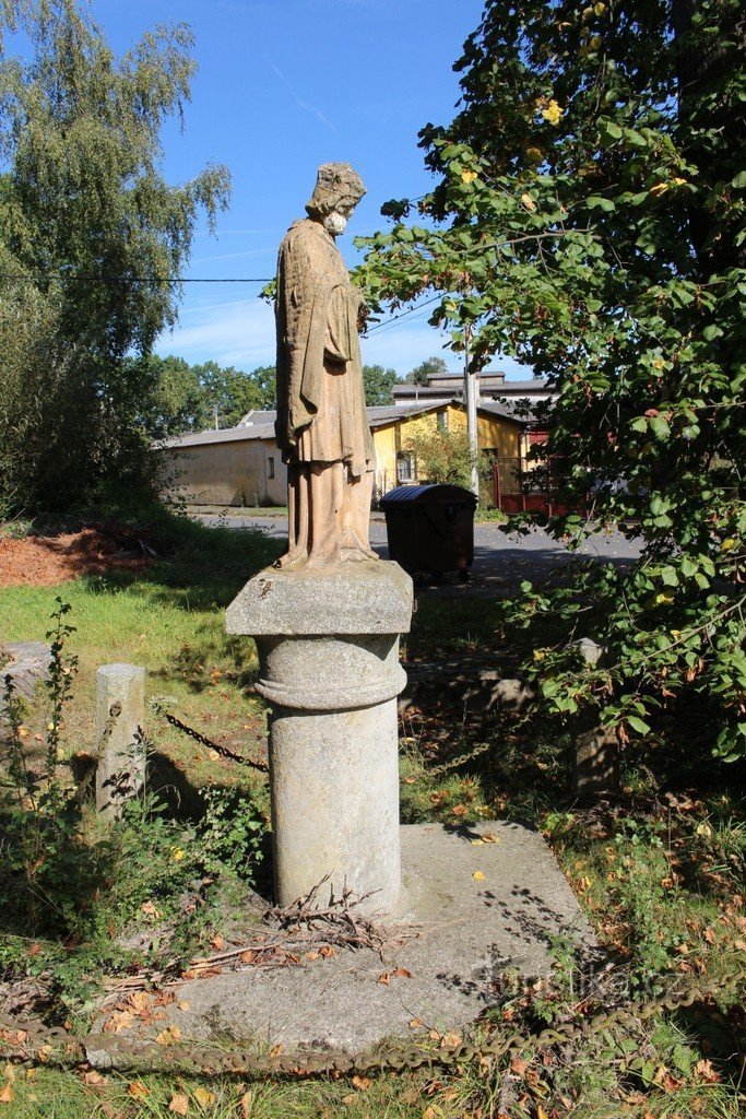 Радість, статуя св. Яна Непомуцького
