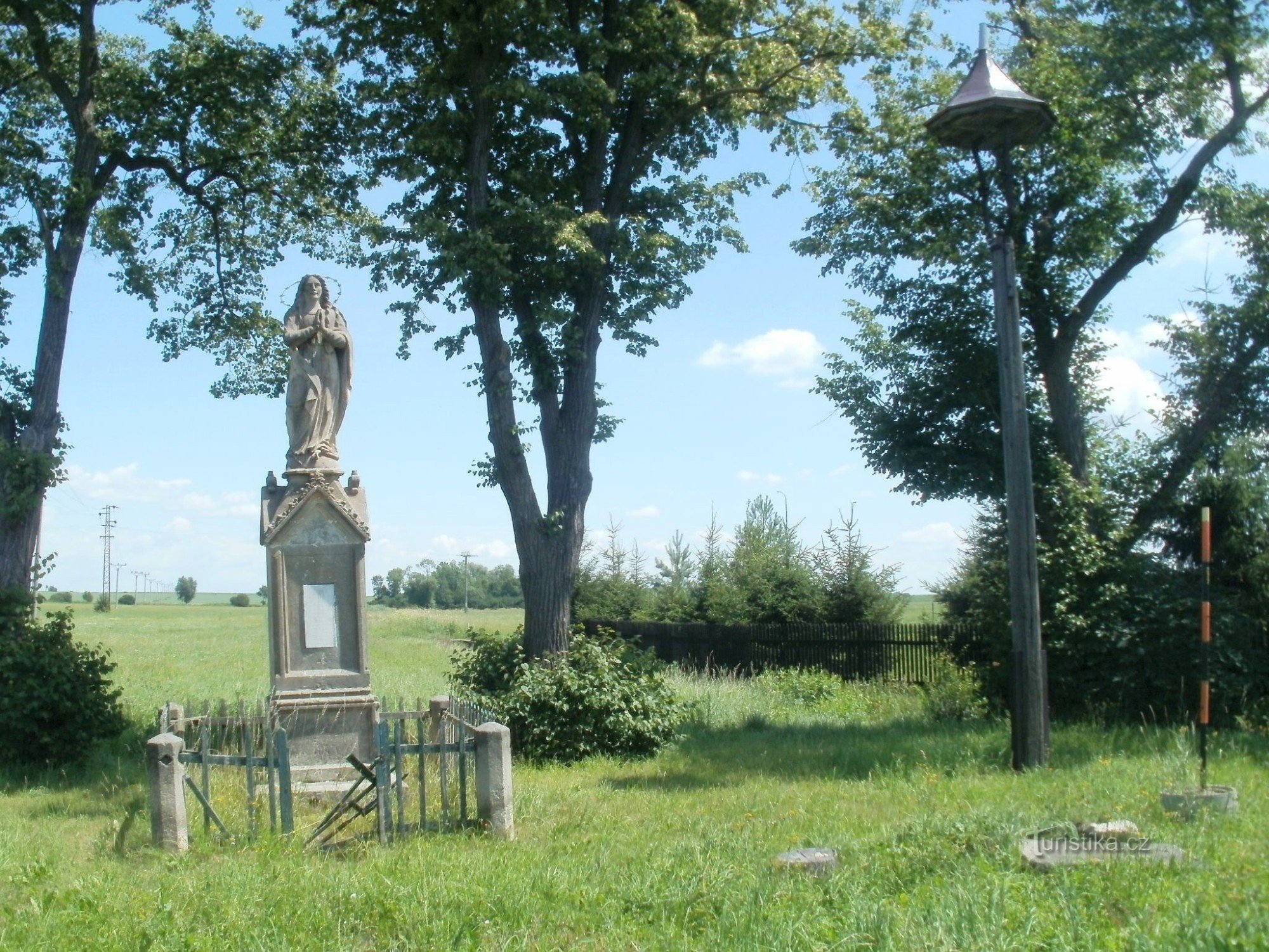 Veselská Lhota - St. Virgem Maria com sino