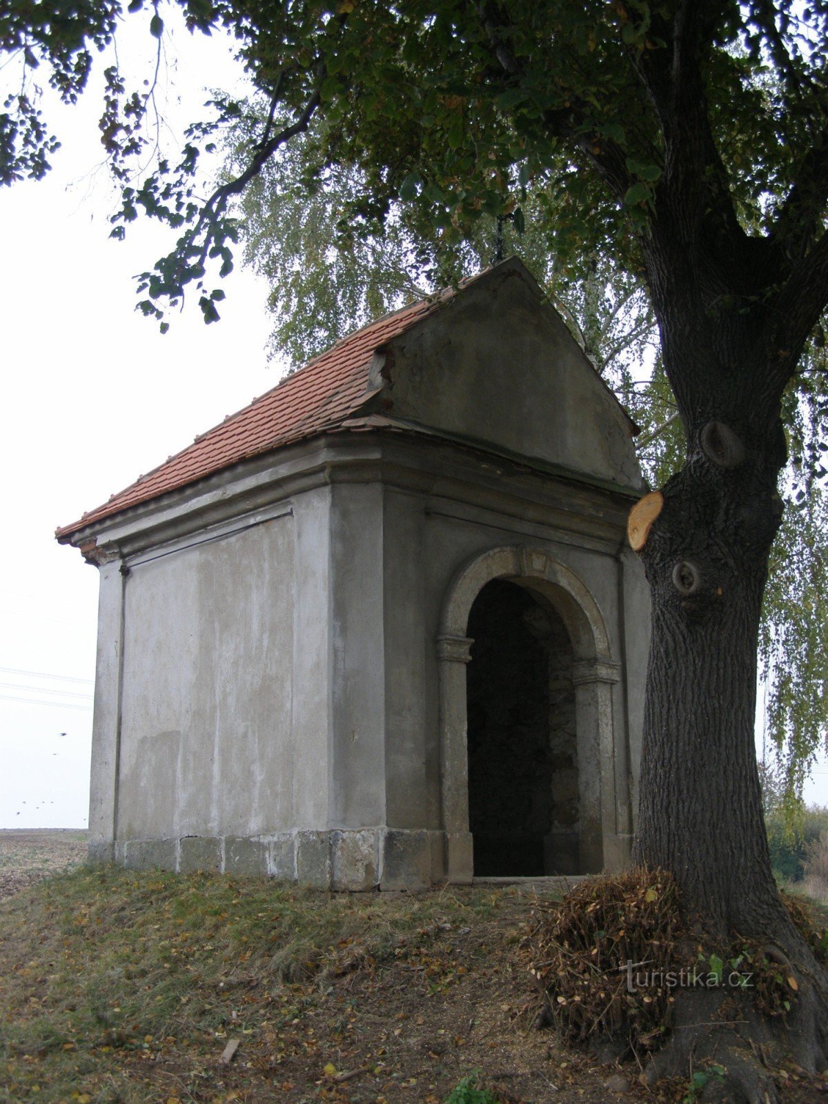 Vestec cerca de Chrudim - capilla