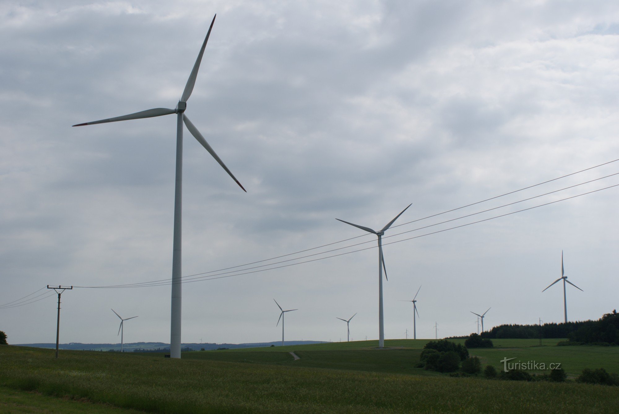 windmolens boven Šternberk