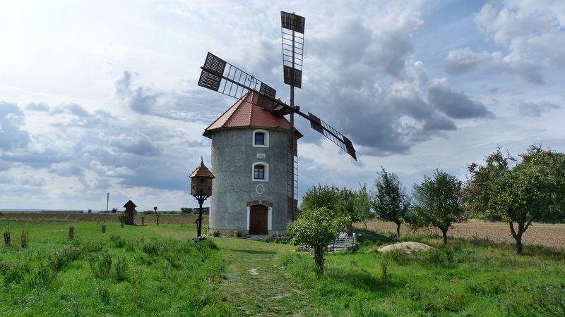 větrný mlýn a muzeum řemesel