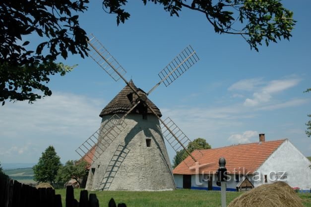 Windmühle Kuželov TMB