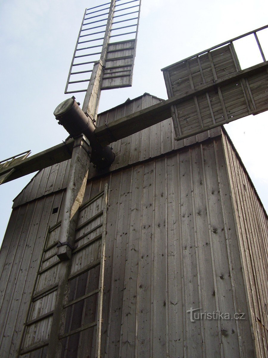 Windmolen bij Klobouk