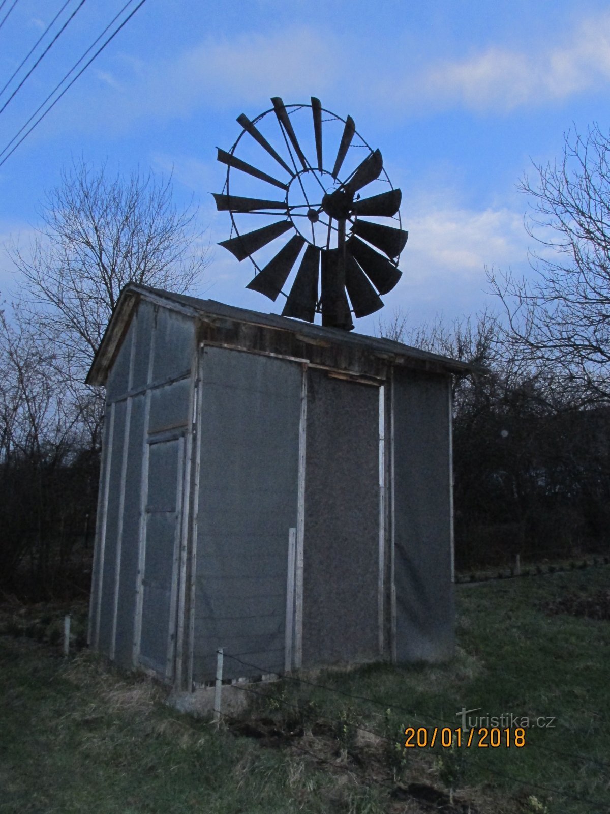 Windmühle mit Turbine in Havířov