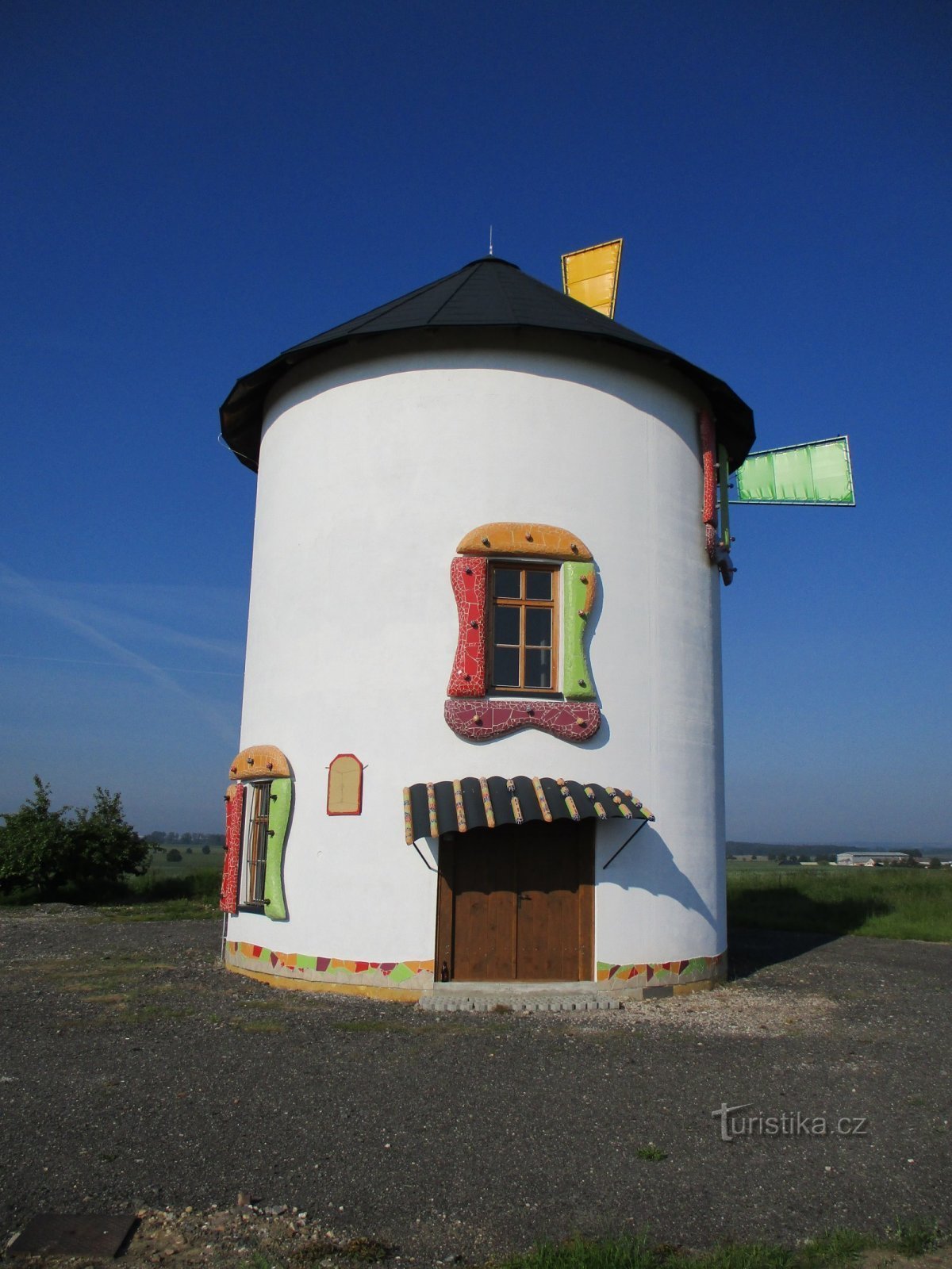Moulin à vent de 2016-2017 (Černilov, 1.6.2019er juin XNUMX)
