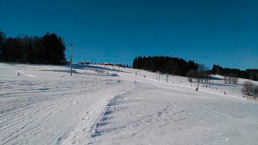 SKI gió