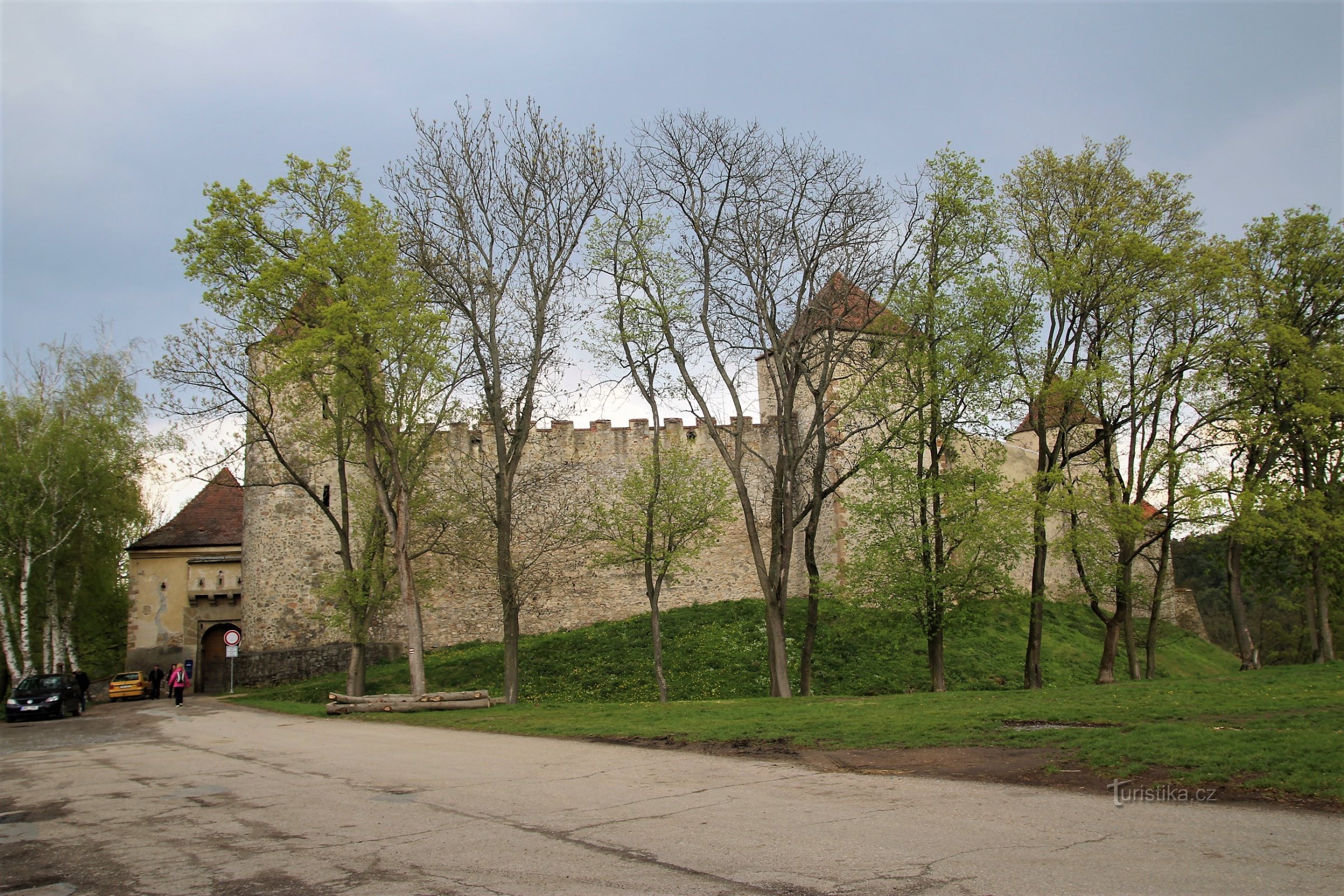 Veveří - turnuri ale castelului pe partea de vest