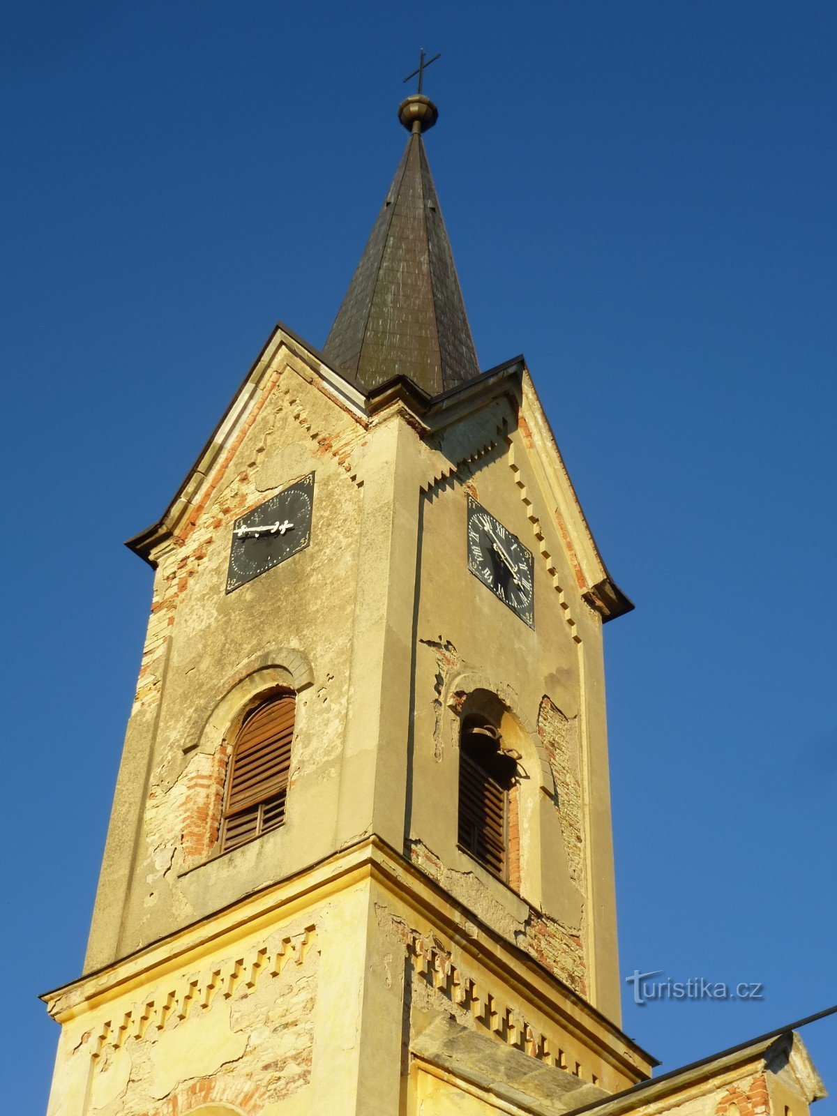A Szent István-templom tornya. Matthew