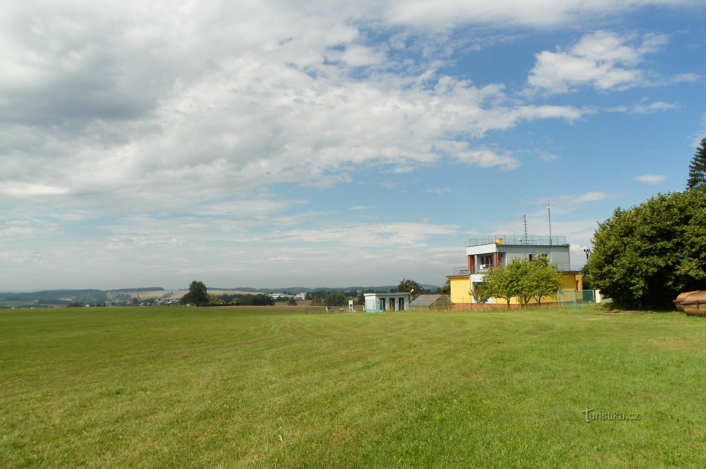 The tower at Přibyslav airport with a webcam