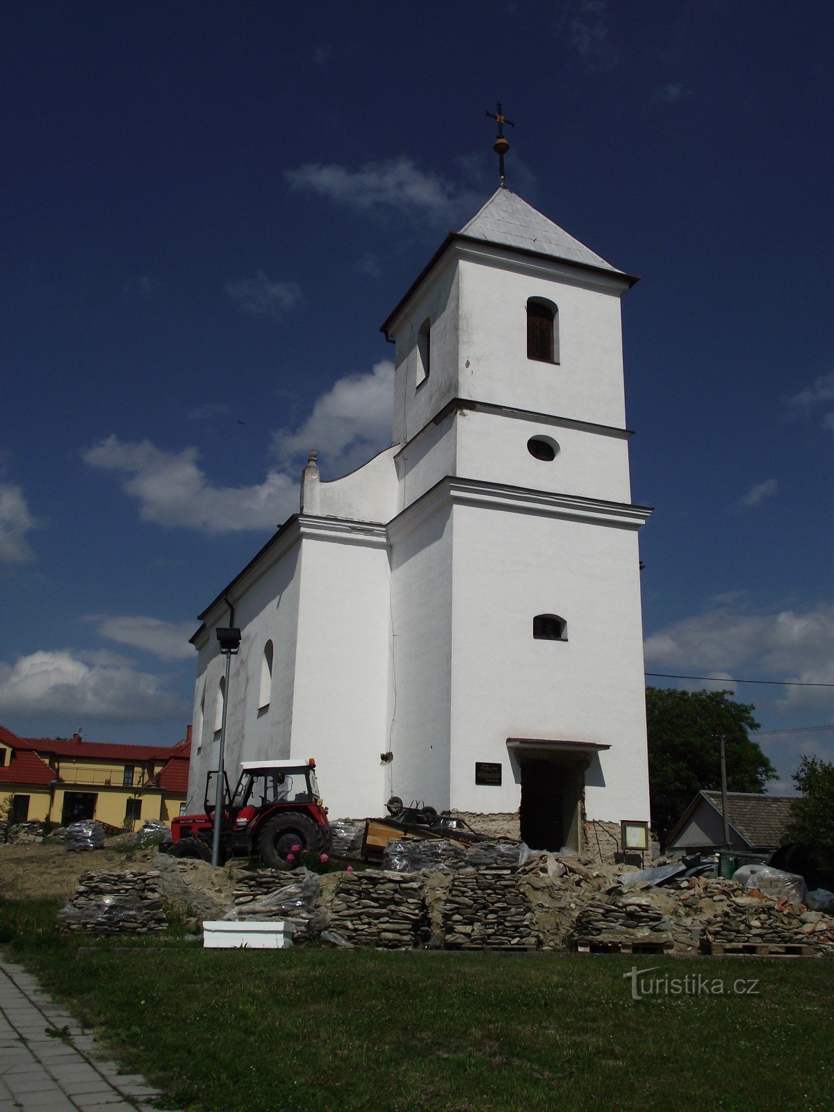 tornfasaden på templet