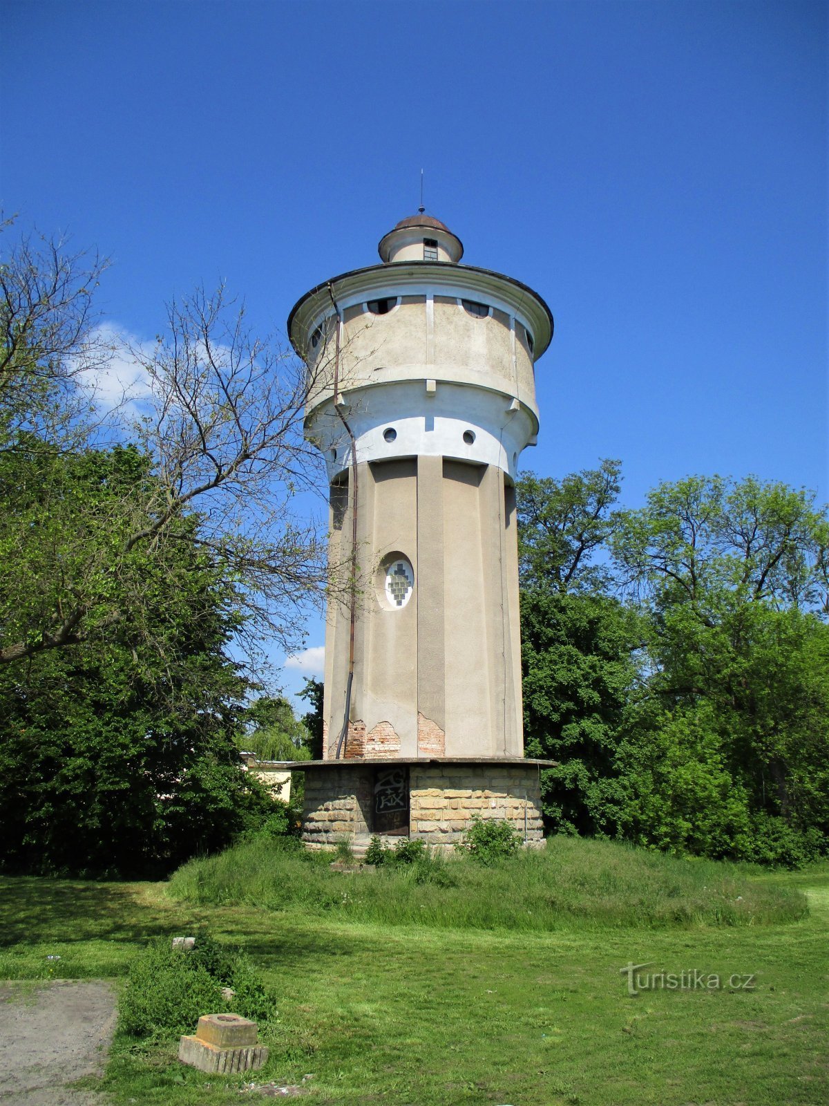 Reservatório da torre (Dašice, 16.5.2020)