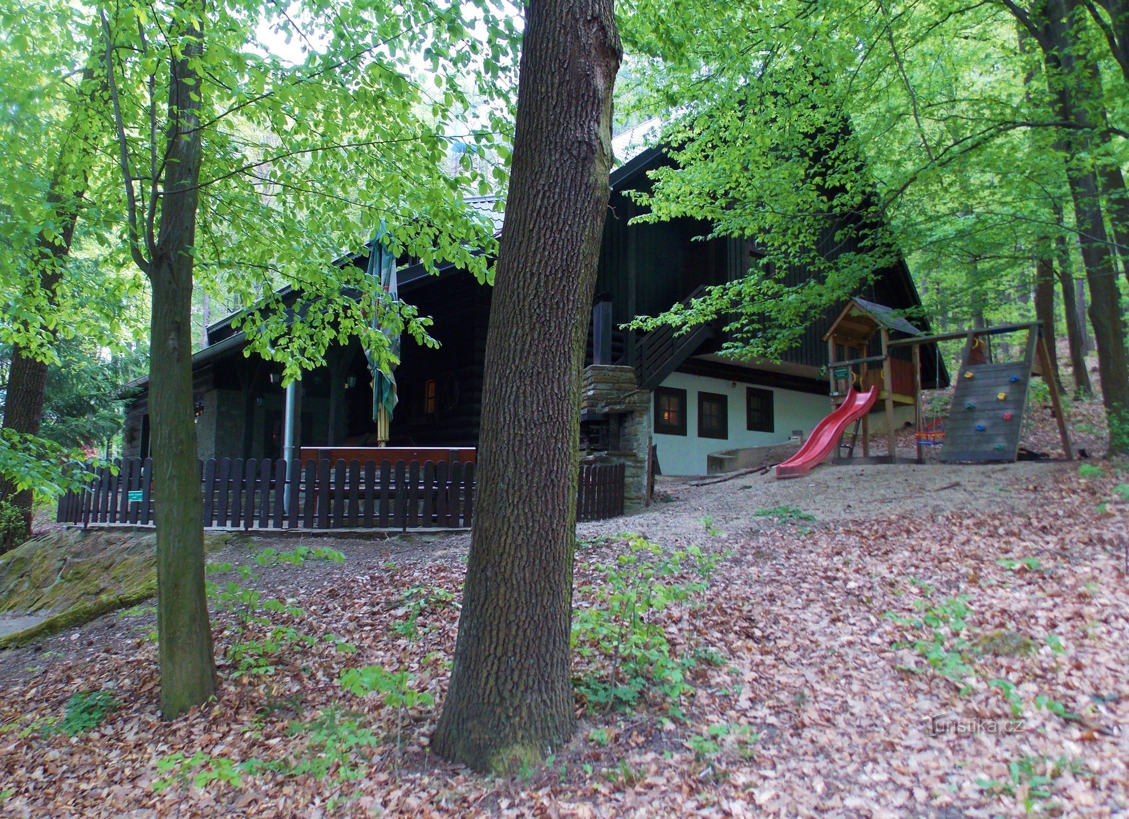 Ein Wochenende in der Walachei in der Hütte U černého medvéda in Zlín