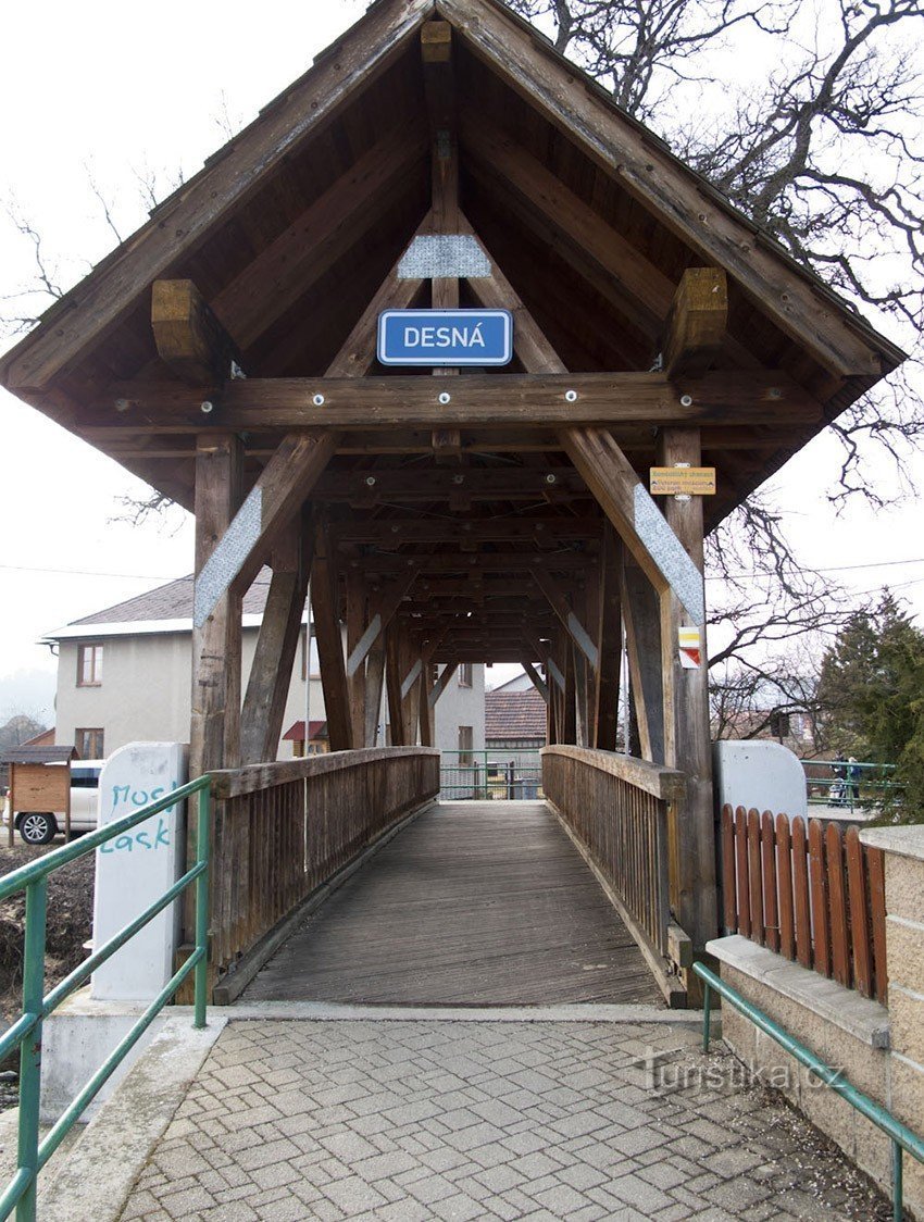 Vikýřovice - footbridge