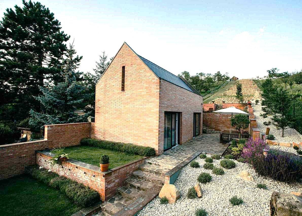 Mařatice Winery - Duplex house with a garden