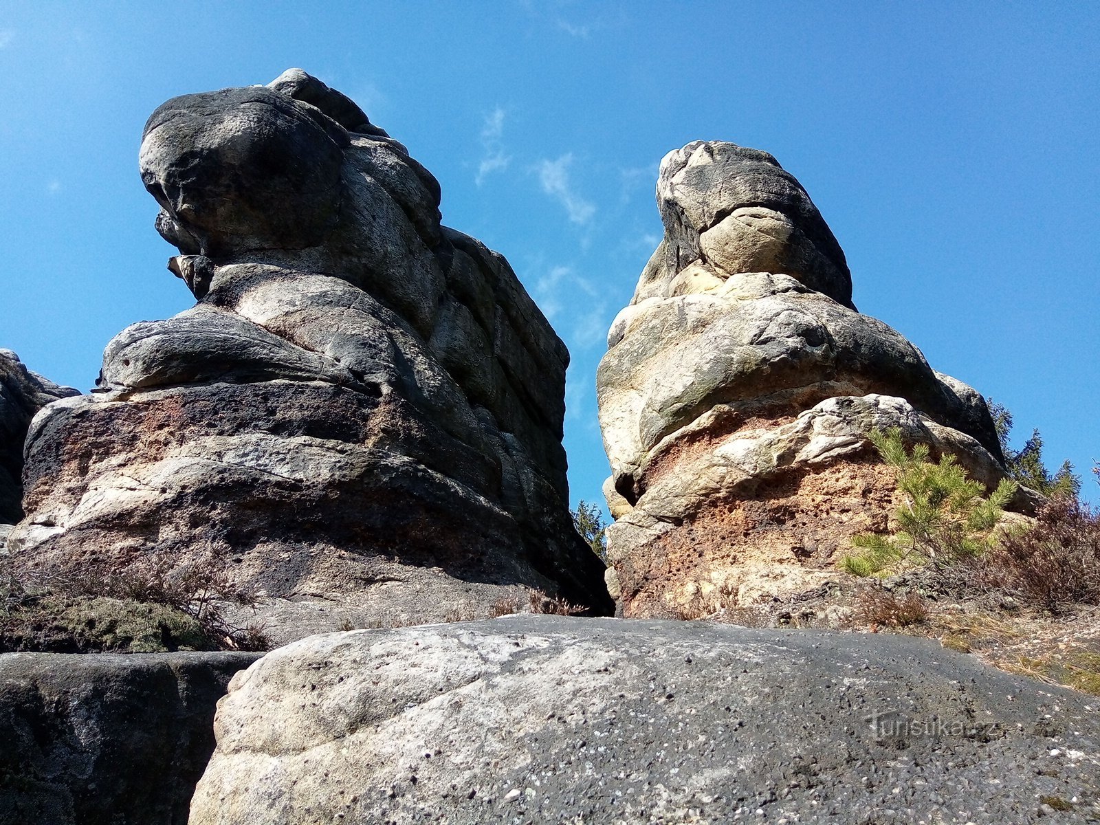 Wirbelnde Felsen