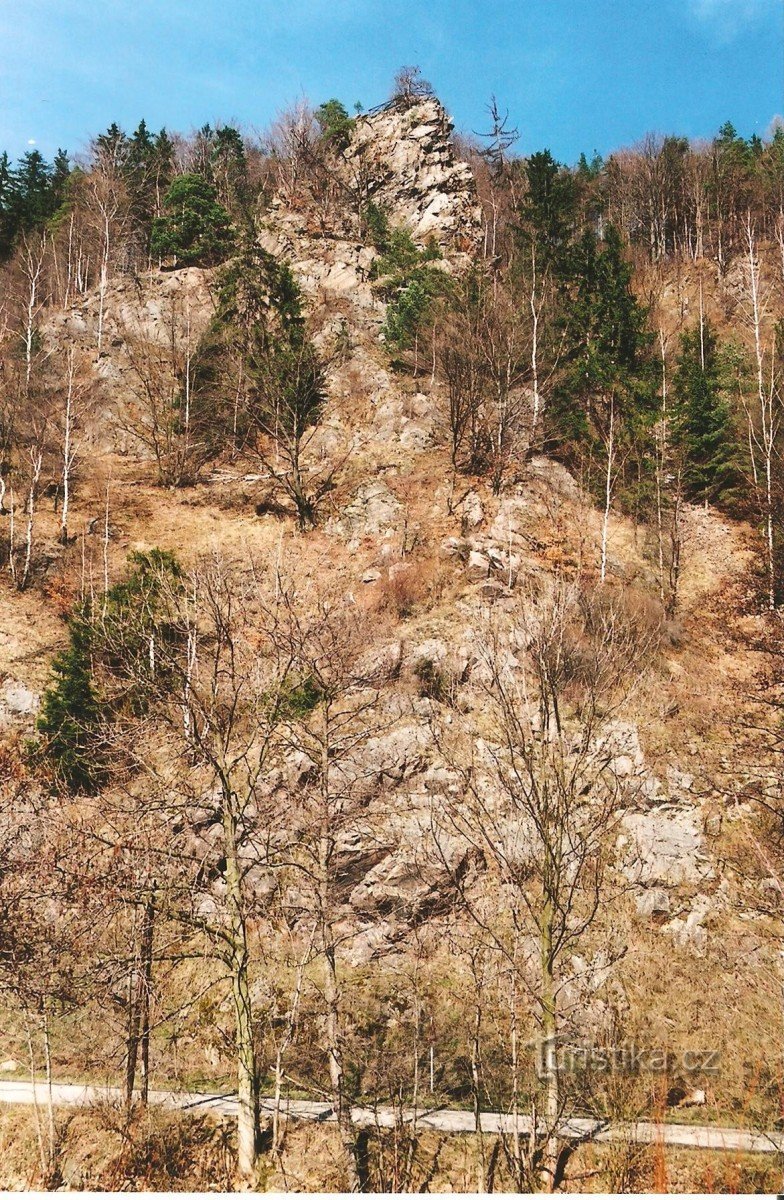 Rotstuin Vírská - uitzichtpunt Klubačice