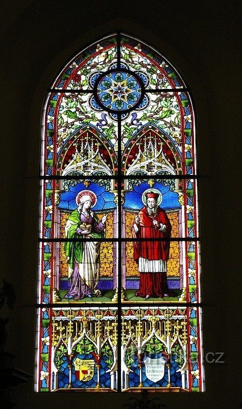 Buntglasfenster in der Kirche von Losinsk