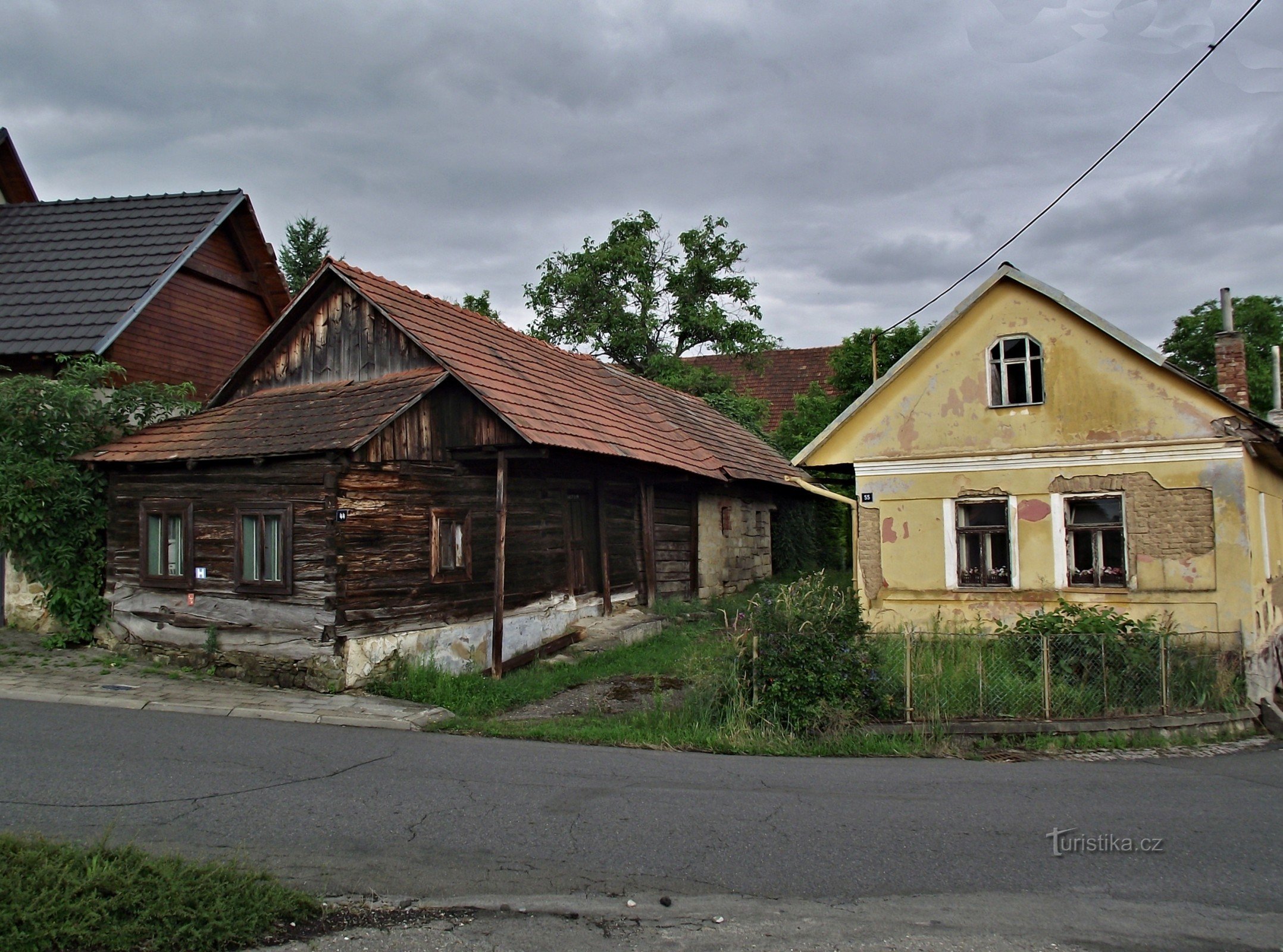 Vlachova Lhota - số nhà gỗ. 44