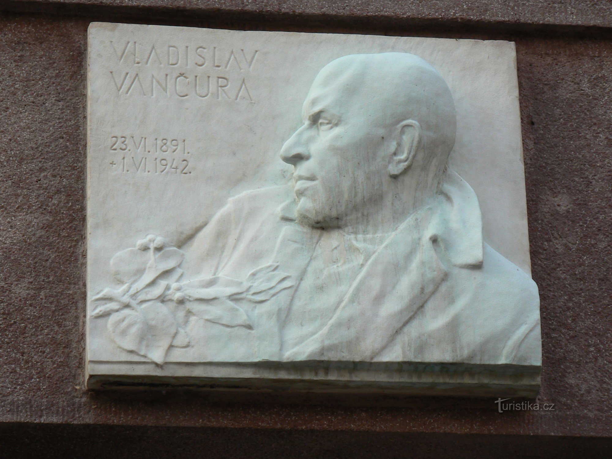 Plaque commémorative Vladislav Vančura