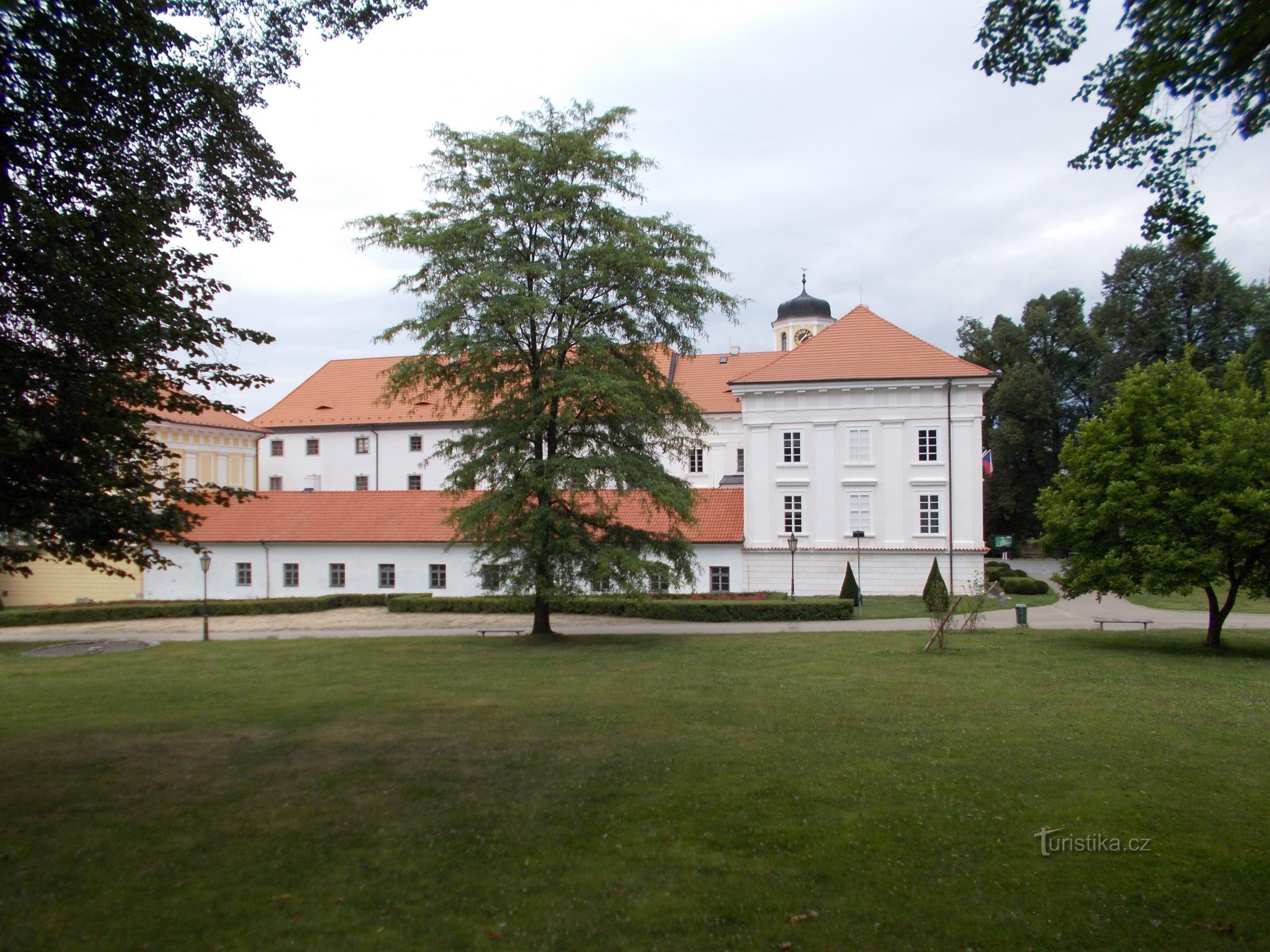 Parcul castelului Vlašim - castel