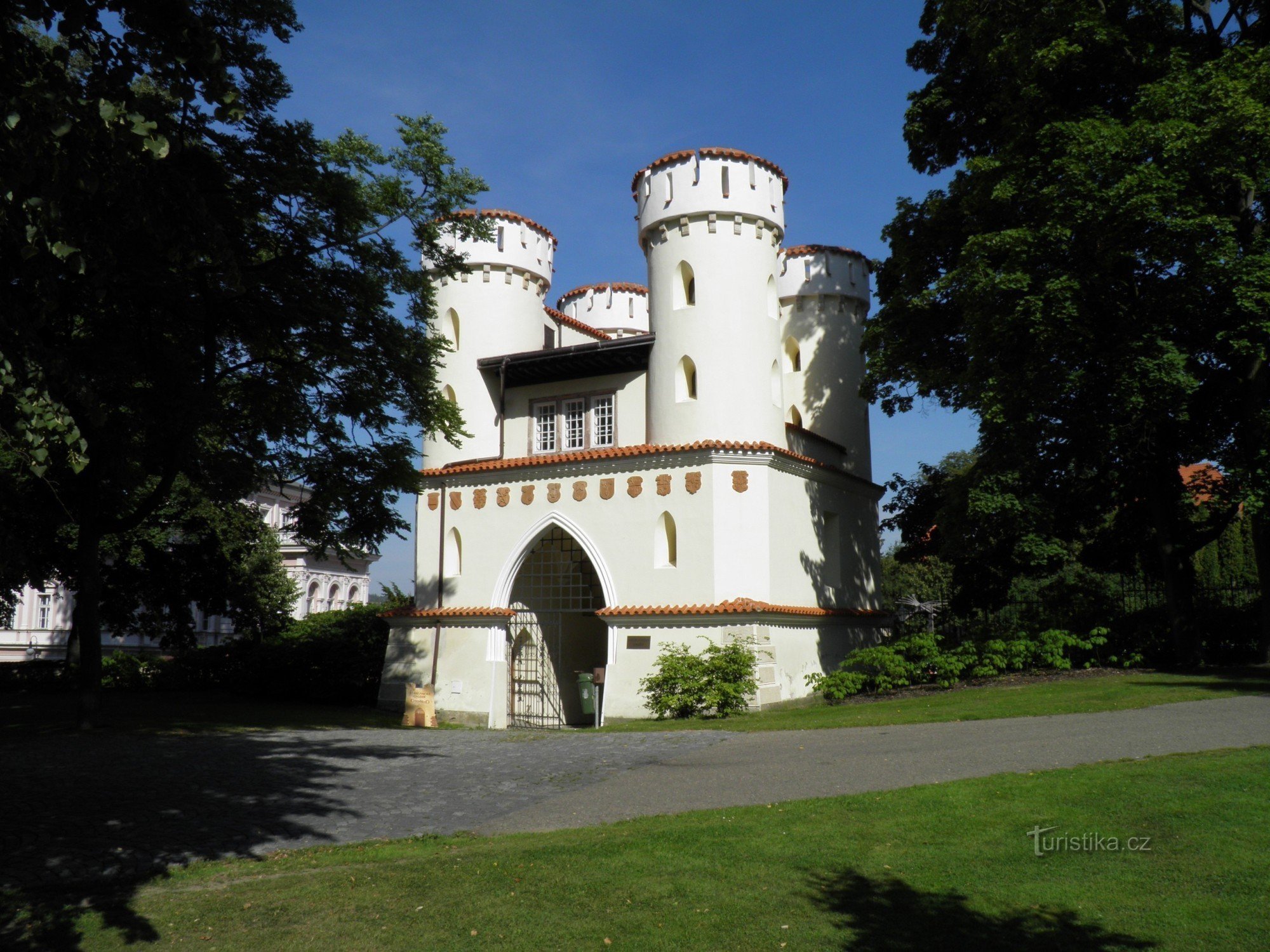 Castillo de Vlašim y parque del castillo