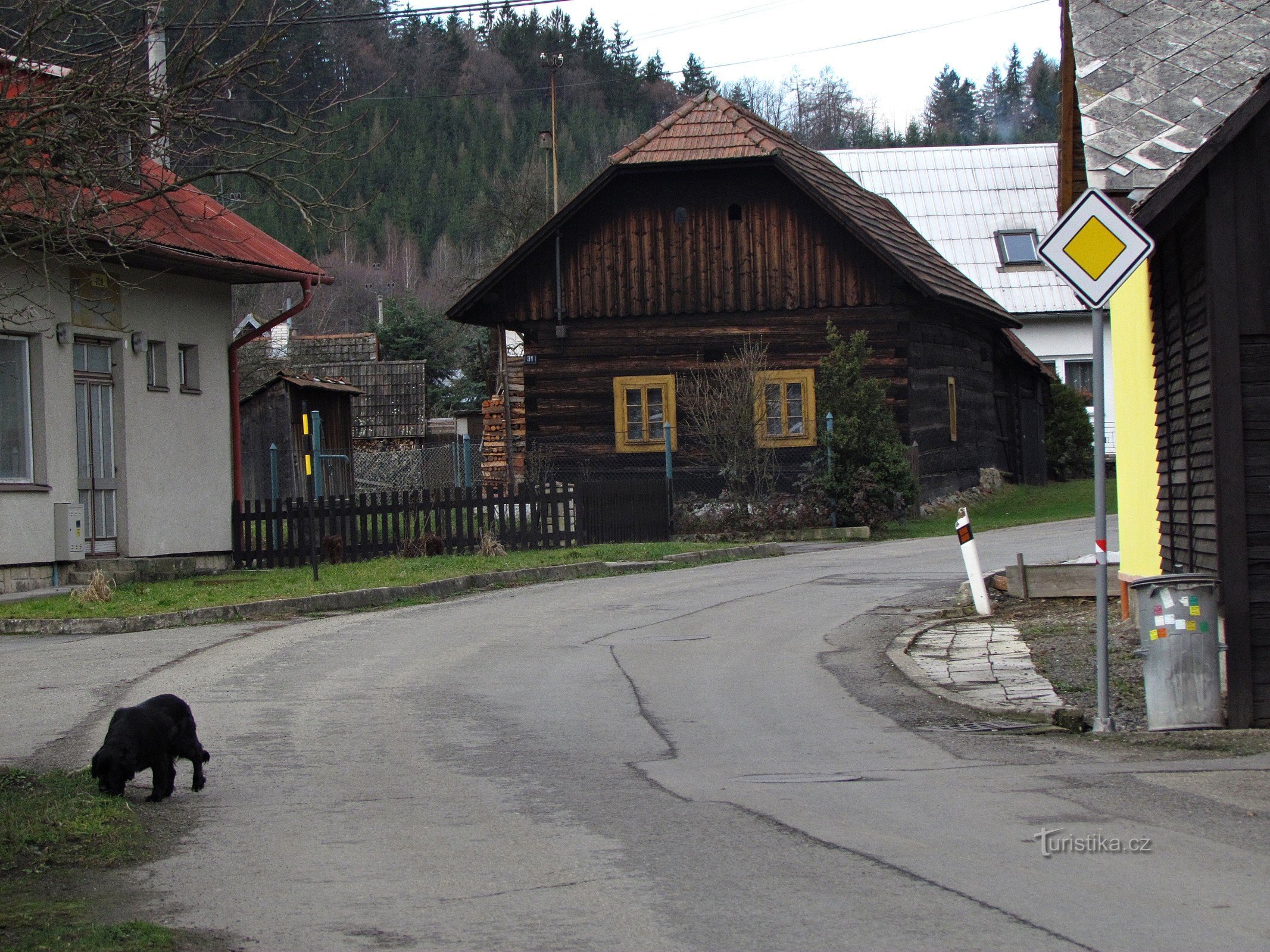 Vlčková - Az egykori rezsim emlékműve