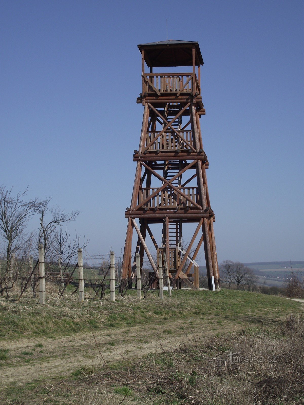 Vlčnov - wieża widokowa Hrabecí